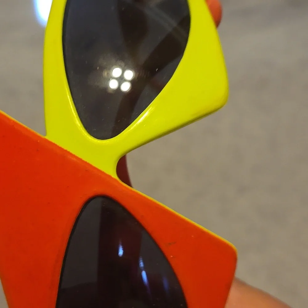 Vintage sunglasses - Picture 3 of 4